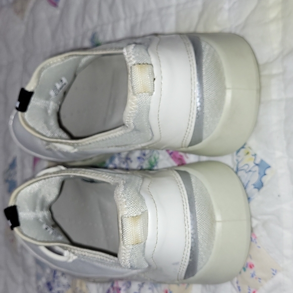 ECCO Soft 5 Toggle Slip On Sneakers Size 9 Women's - Picture 8 of 8